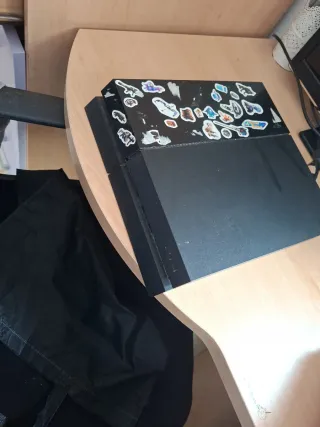 Consola PS4 (PlayStation 4) Negra sin mando