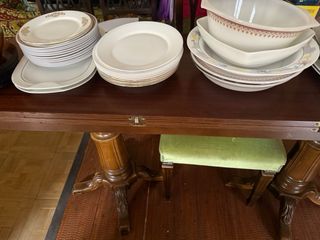 Vajilla y ensaladera de cristal y porcelana TODO