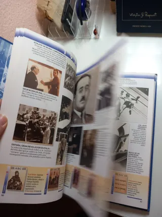 Historia gráfica del siglo XX de España