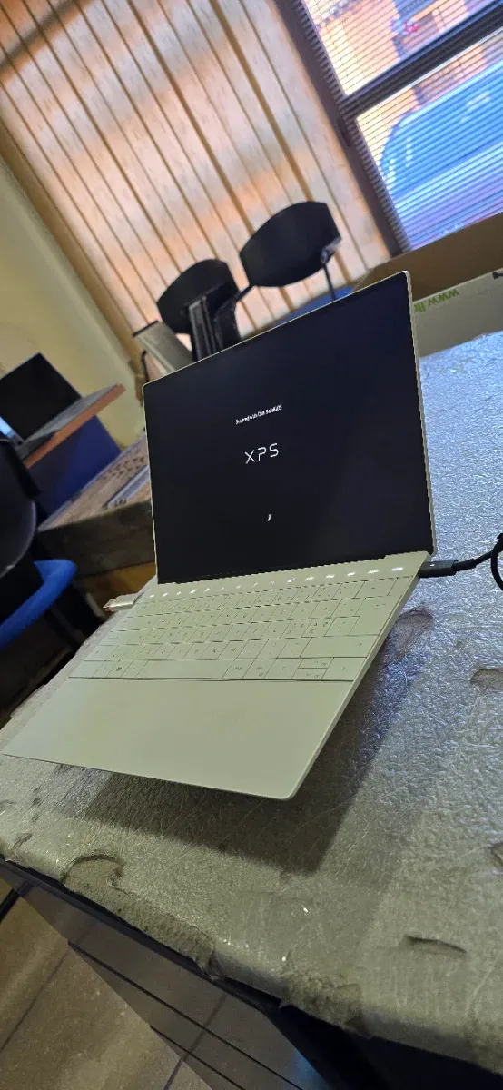 DELL XPS 9320 i7 1260P 16 RAM 512 SSD afbeelding 2