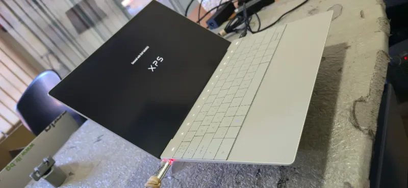 DELL XPS 9320 i7 1260P 16 RAM 512 SSD afbeelding 5