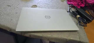 DELL XPS 9320 i7 1260P 16 RAM 512 SSD