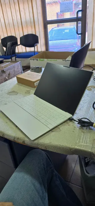 DELL XPS 9320 i7 1260P 16 RAM 512 SSD