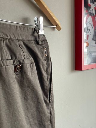 Pantalón Chino Burberry London Gris W37