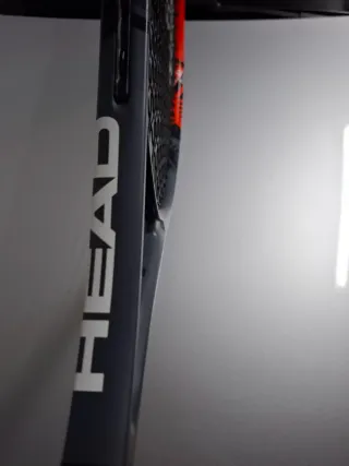 Raqueta de Tenis HEAD con funda