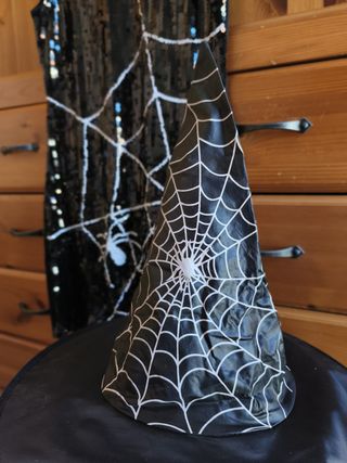 Vestido lentejuelas telaraña y sombrero Halloween