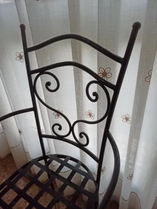 Sillón de forja negro