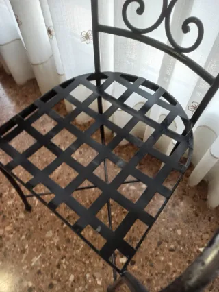 Sillón de forja negro