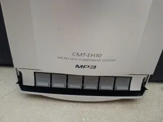 Mini cadena Sony MP3 Radio Casetes