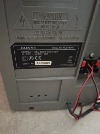 Mini cadena Sony MP3 Radio Casetes