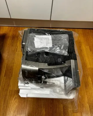 Cafetera DeLonghi Magnifica Smart  (Caja original)