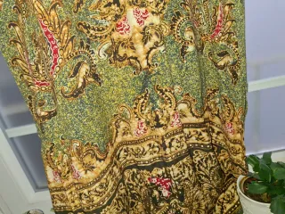 Vestido étnico largo fluido ancho. Indonesia