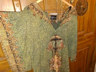 Vestido étnico largo fluido ancho. Indonesia