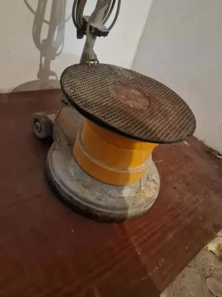 Pulidora abrillantadora suelos industrial