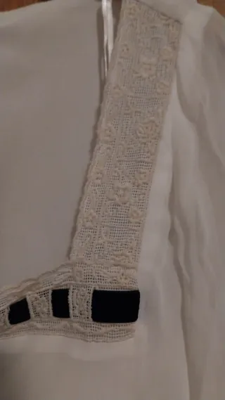 Blusa Zara Blanca con Puntilla