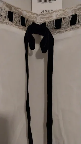 Blusa Zara Blanca con Puntilla