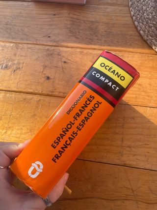 Océano Compact Diccionario Español - Francés / ...