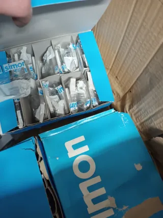 Cajas Simon mecanismos y embellecedores