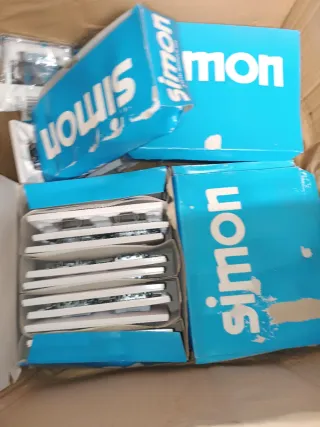 Cajas Simon mecanismos y embellecedores