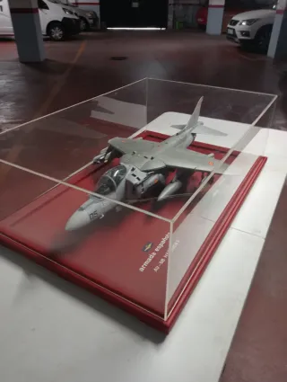 Maqueta Avión Harrier Armada Española