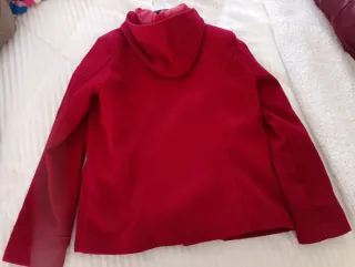Chaqueta de paño roja