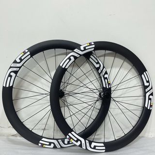 Cuadro de bicicleta de carbono de alto módulo.