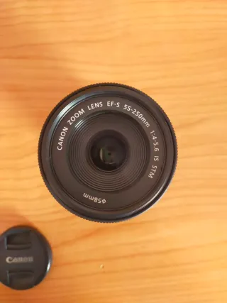 Canon EOS 70D + objetivoEF-18-55mm + EF-S 55-250mm