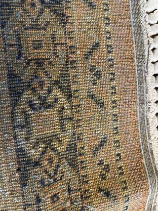 Alfombra vintage beige y naranja