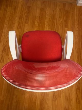 Silla de escritorio ergonómica rosa y blanca