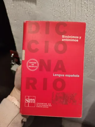 Diccionario sinónimos y Antónimos