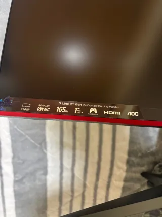 Pc gaming RGB Ryzen 5 2600X y monitor