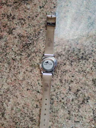 Reloj Lotus Niña Mariposa Rosa Plata