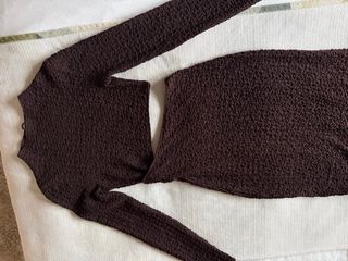 Vestido ajustado manga larga marrón