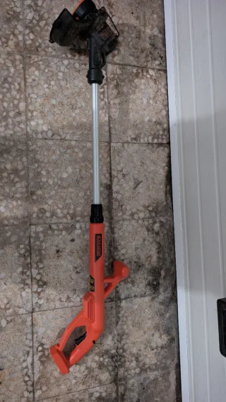 Desbrozadora a batería Black&Decker