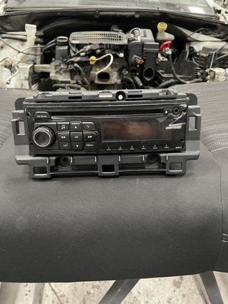 Radio Peugeot 208