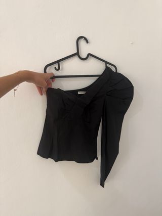 Blusa Stradivarius Talla S/36/8 Negra Una Manga