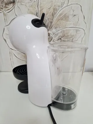 Cafetera Dolce Gusto Blanca