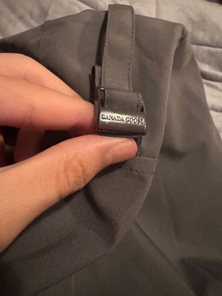 Parka Canada Goose Wyndham Gris Granito