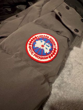 Parka Canada Goose Wyndham Gris Granito