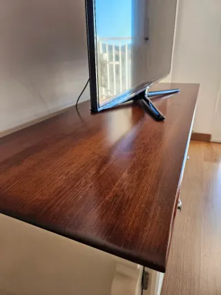 Muebles Comedor Blanco y Madera