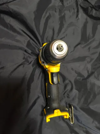 Taladro Atornillador Dewalt DCD701 12V