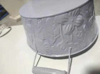 Cubo decorativo lila con asas