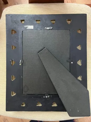 Marco de fotos dorado tallado