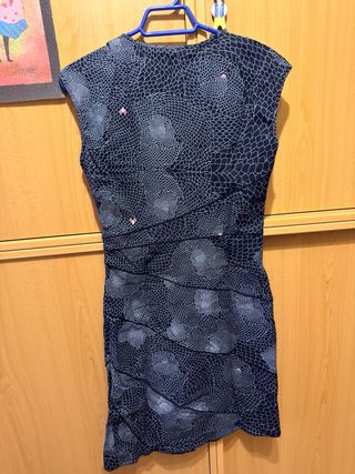 Vestido Skunkfunk Negro Estampado. Talla 3.