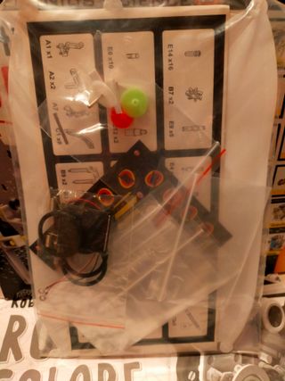 Robot solare. Gioco per ragazzi e bambini. Nuovo.