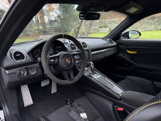 Porsche GT4 Clubsport