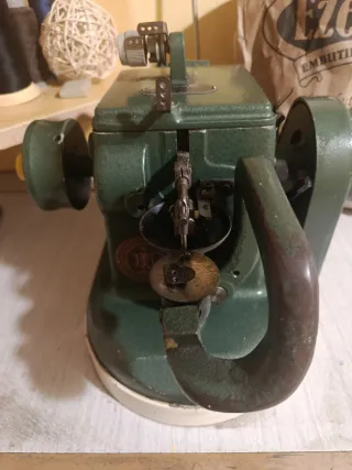 Máquina de coser piel Strobel