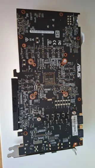 Tarjeta Gráfica ASUS GeForce GTX 1070 DUAL 8GB