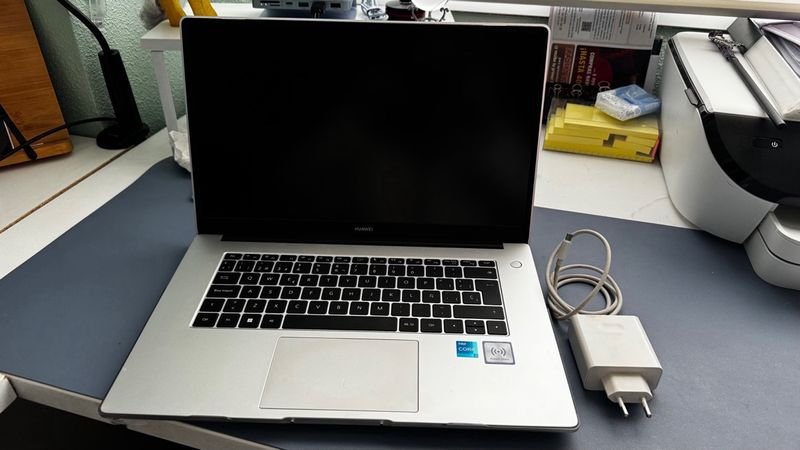 Huawei MateBook D15 Portátil 15.6 Plata afbeelding 2