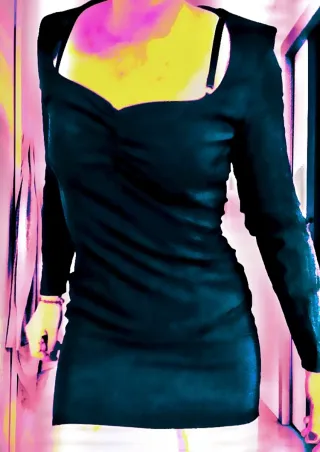 Vestido negro manga larga